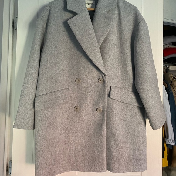 Abercrombie&Fitch gray coat, size Small Petite - Picture 5 of 6